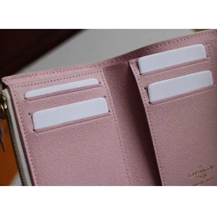 19T1L0473 LV Bags 0808